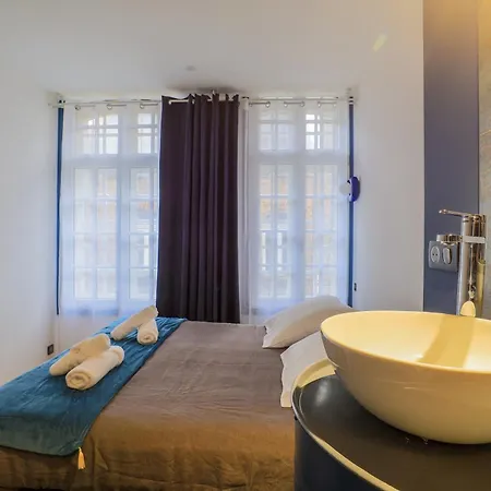 Duplex Colore 6 Personnes Place Des Heros - Vue Beffroi - Centre 公寓