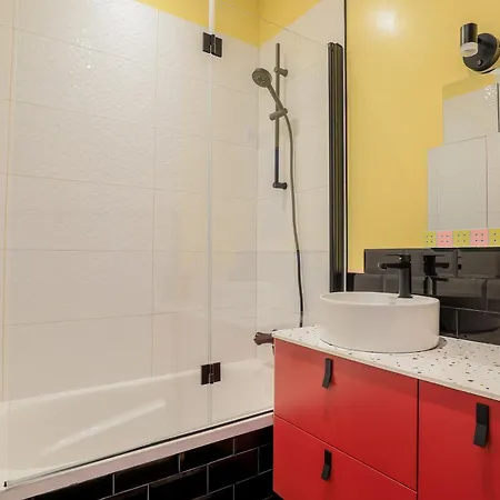 Duplex Colore 6 Personnes Place Des Heros - Vue Beffroi - Centre *