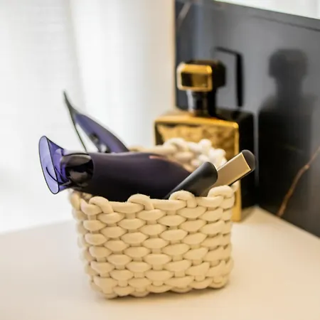 Duplex Coloré 6 Personnes Place Des Héros - Vue Beffroi - Centre Appartamento *