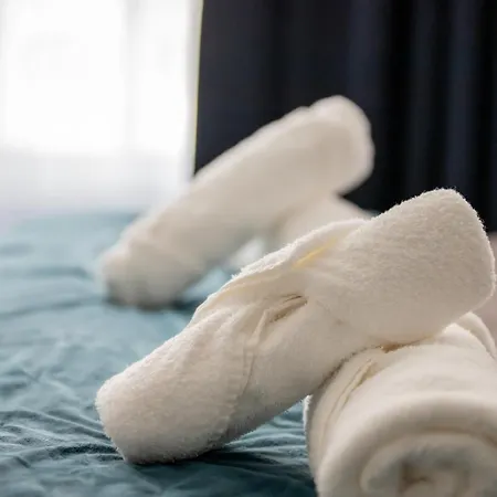 Duplex Coloré 6 Personnes Place Des Héros - Vue Beffroi - Centre Arras