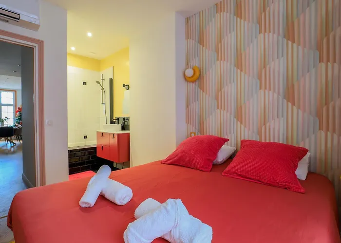 Duplex Coloré 6 Personnes Place Des Héros - Vue Beffroi - Centre * Arras