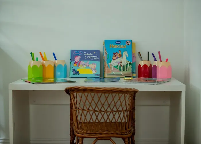 Duplex Coloré 6 Personnes Place Des Héros - Vue Beffroi - Centre Arras